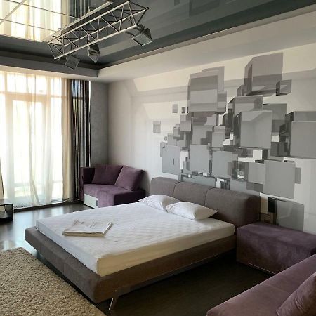 Apartments Raisy Okipnoi Kiev Eksteriør bilde
